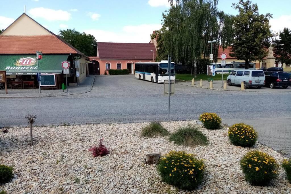 Apartamento Statek Veverska Bityska Exterior foto